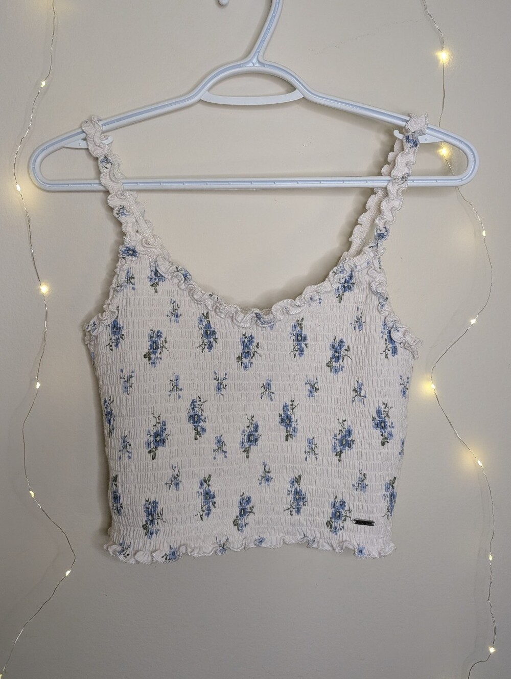 3/$20 Hollister Floral White Smocked Cropped Tank Top